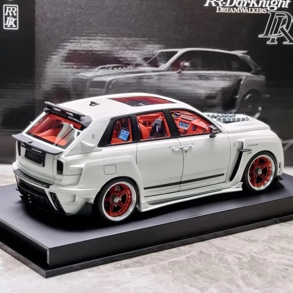 [DreamWalkers] 1:18 Rolls-Royce 2018 Cullinan Widebody Matte White Model Car Resin