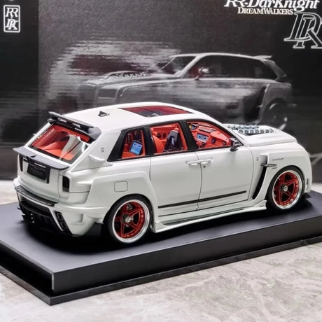 [DreamWalkers] 1:18 Rolls-Royce 2018 Cullinan Widebody Matte White Model Car Resin