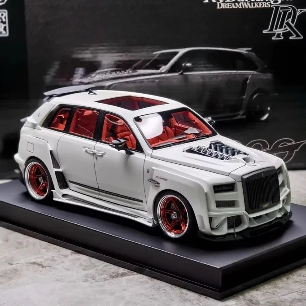[DreamWalkers] 1:18 Rolls-Royce 2018 Cullinan Widebody Matte White Model Car Resin