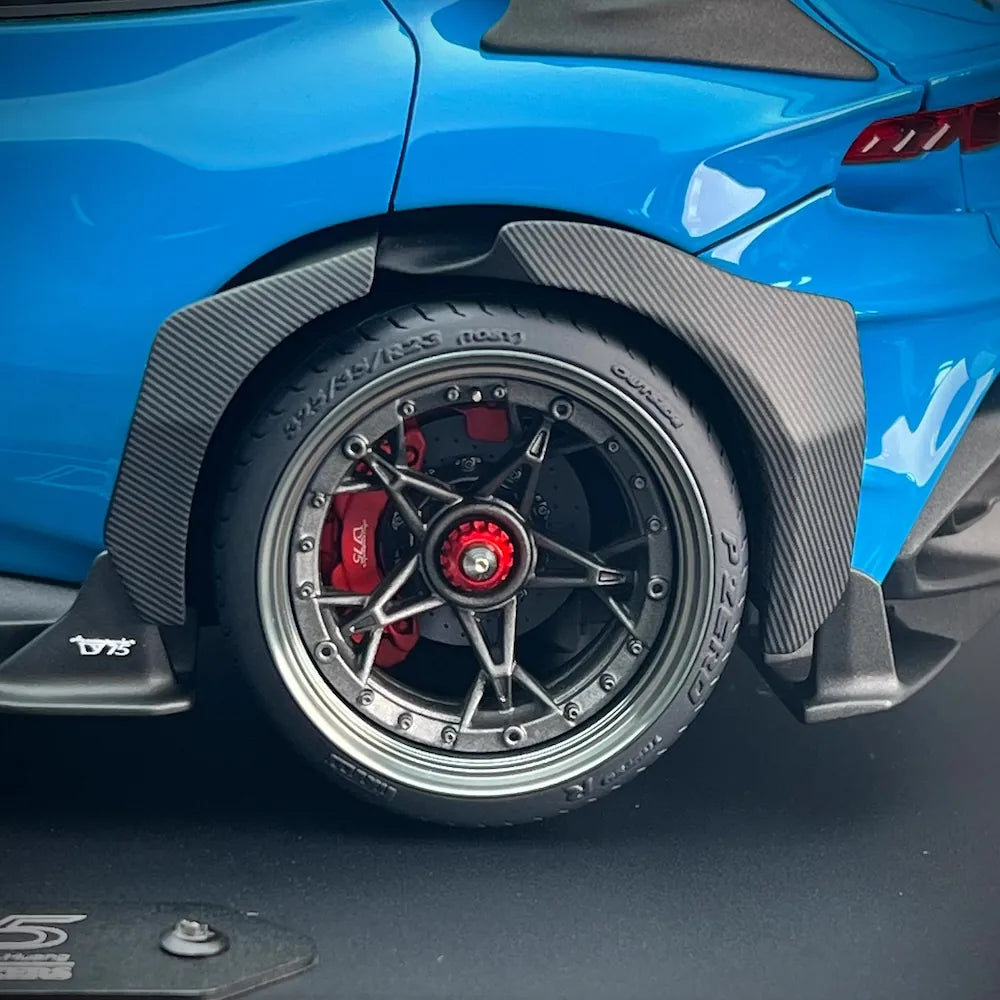 [DreamWalkers] 1:18 Ferrari 2024 Purosangue Mansory Glossy Blue Model Car Resin