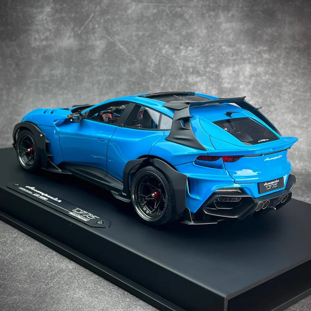 [DreamWalkers] 1:18 Ferrari 2024 Purosangue Mansory Glossy Blue Model Car Resin