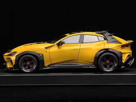 [DreamWalkers] 1:18 Ferrari 2024 Purosangue Mansory Glossy Yellow Model Car Resin