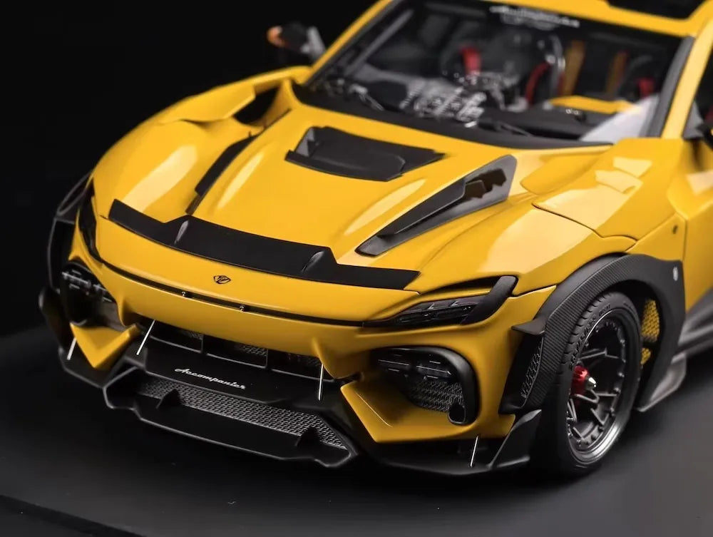 [DreamWalkers] 1:18 Ferrari 2024 Purosangue Mansory Glossy Yellow Model Car Resin