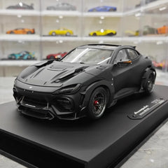 [DreamWalkers] 1:18 Ferrari 2024 Purosangue Mansory opaco nero modellino di auto resina