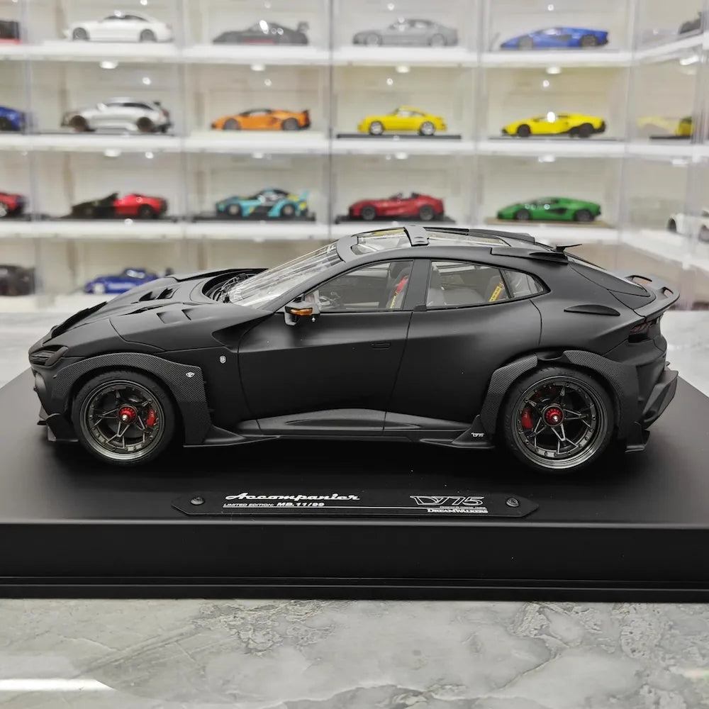 [DreamWalkers] 1:18 Ferrari 2024 Purosangue Mansory opaco nero modellino di auto resina