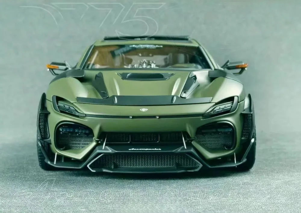 [DreamWalkers] 1:18 Ferrari 2024 Purosangue Mansory Matte Green Model Car Resin