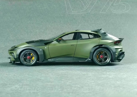 [DreamWalkers] 1:18 Ferrari 2024 Purosangue Mansory Matte Green Model Car Resin