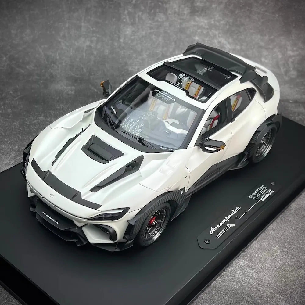 [DreamWalkers] 1:18 Ferrari 2024 Purosangue Mansory Matte White Model Car Resin