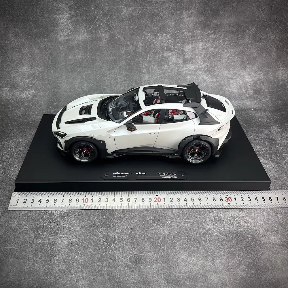 [DreamWalkers] 1:18 Ferrari 2024 Purosangue Mansory Matte White Model Car Resin