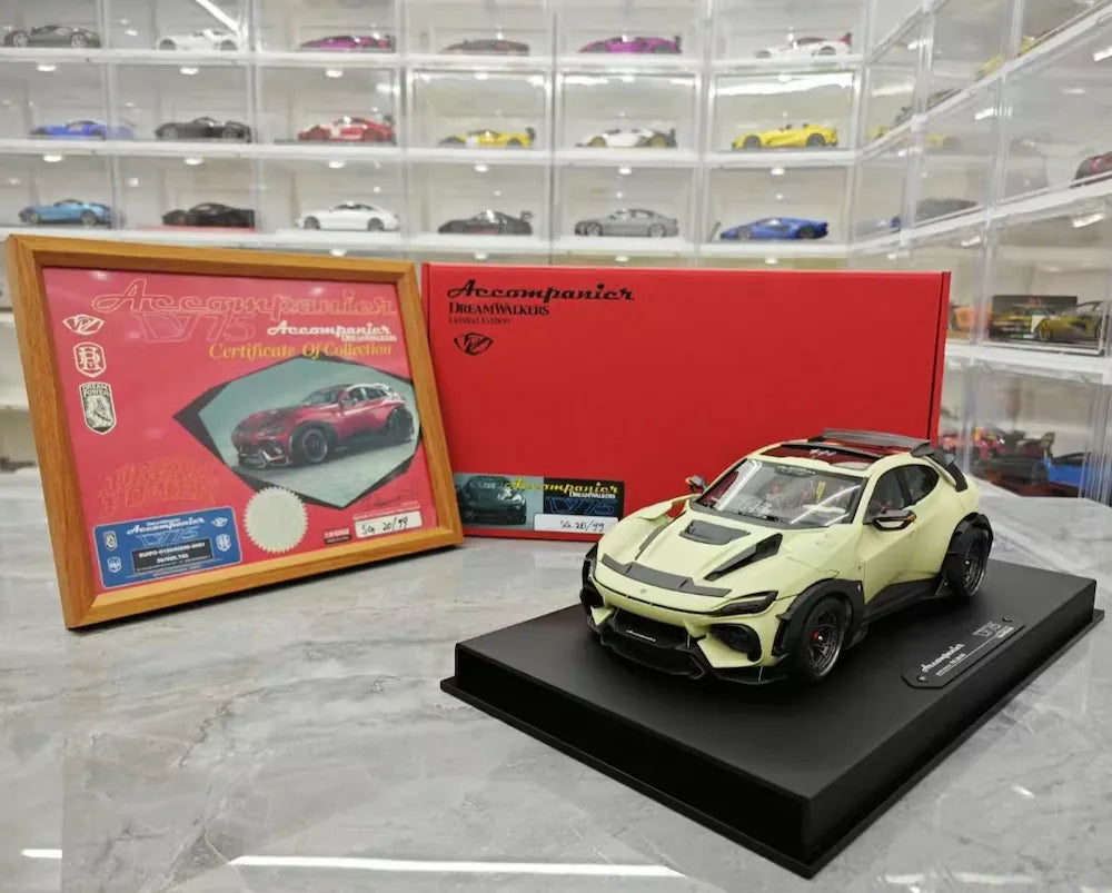 [DreamWalkers] 1:18 Ferrari 2024 Purosangue Mansory Off bianco modellino di auto resina