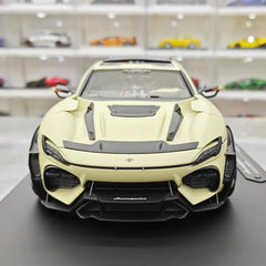[DreamWalkers] 1:18 Ferrari 2024 Purosangue Mansory Off bianco modellino di auto resina