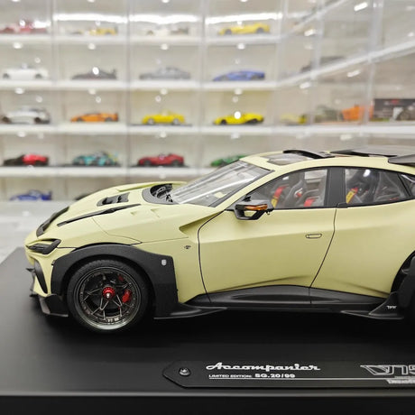 [DreamWalkers] 1:18 Ferrari 2024 Purosangue Mansory Off White Model Car Resin