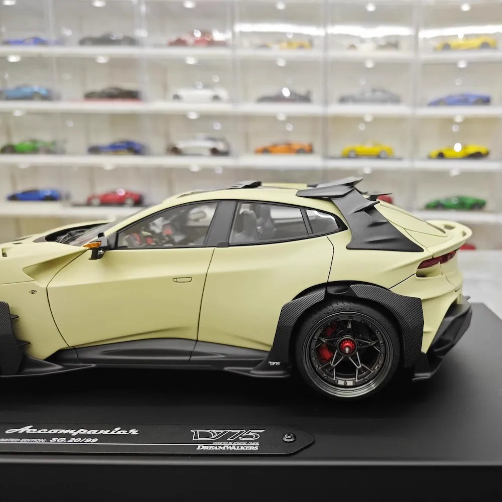 [DreamWalkers] 1:18 Ferrari 2024 Purosangue Mansory Off bianco modellino di auto resina