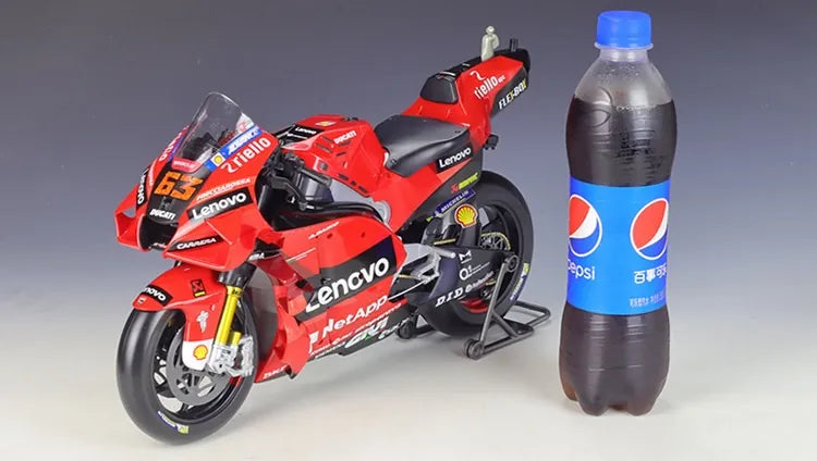 1:6 Ducati 2022 Lenovo Desmosedici GP Motorcycle Model