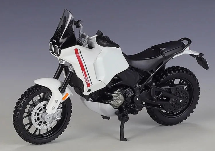 1:18 Ducati 2023 Desert X Motorcycle Model
