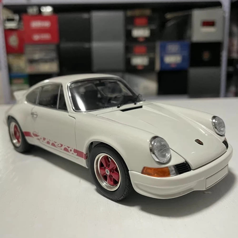 [EBBRO] 1:24 Porsche 1973 911 Carrera RS White Model Car Die-Cast