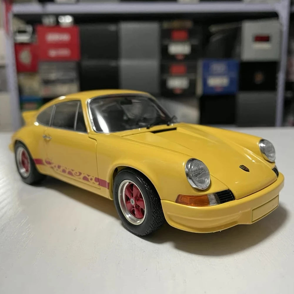 [EBBRO] 1:24 Porsche 1973 911 Carrera RS Yellow Model Car Die-Cast