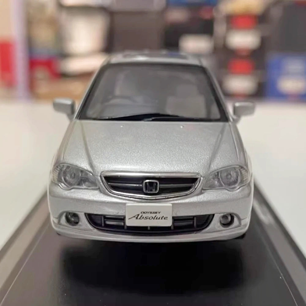 [EBBRO] 1:43 Honda 2000 Odyssey Absolute RA6 Silver Model Car Die-Cast