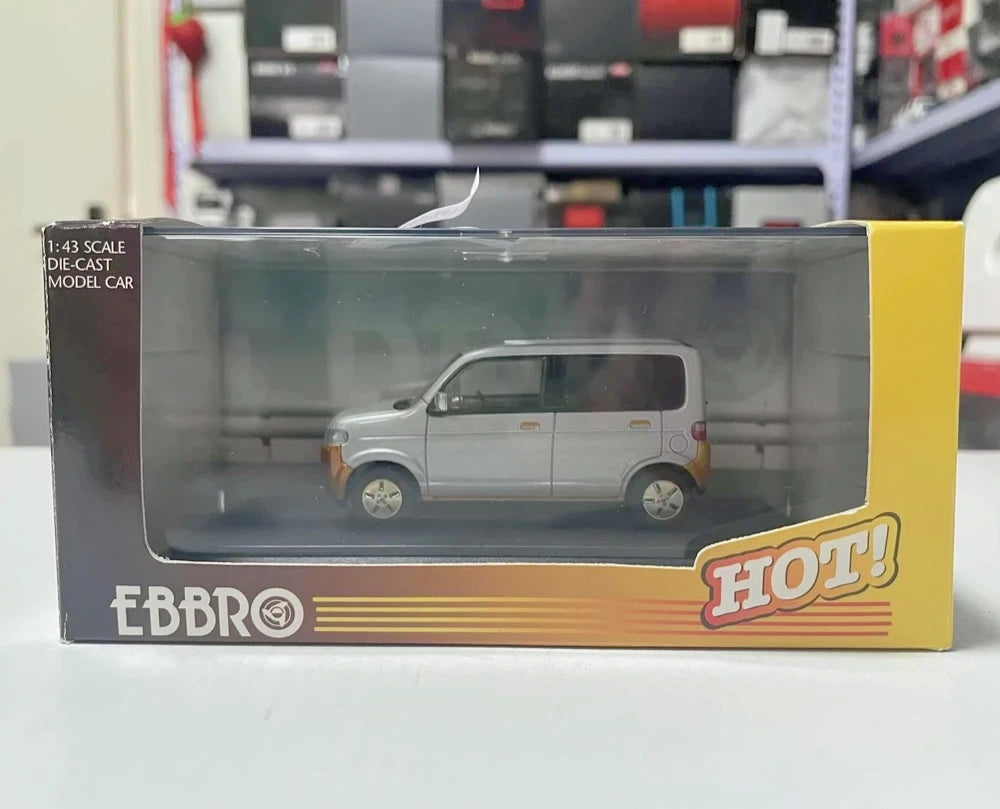 [EBBRO] 1:43 Honda 2002 That's Silver Model Car Die-Cast