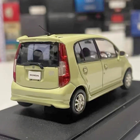 [EBBRO] 1:43 Honda 2003 Life Storm Green Model Car Die-Cast