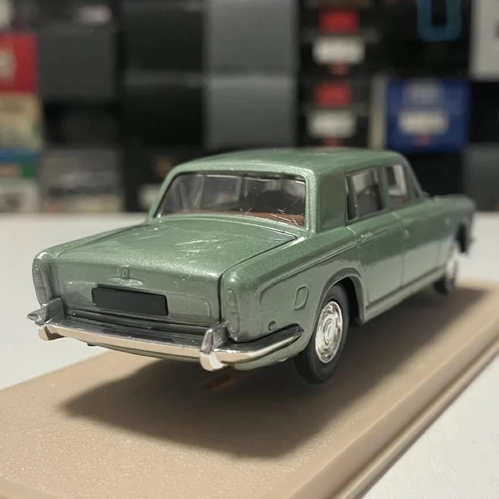 [Eligor] 1:43 Rolls-Royce 1975 Silver Shadow Green Model Car Die-Cast