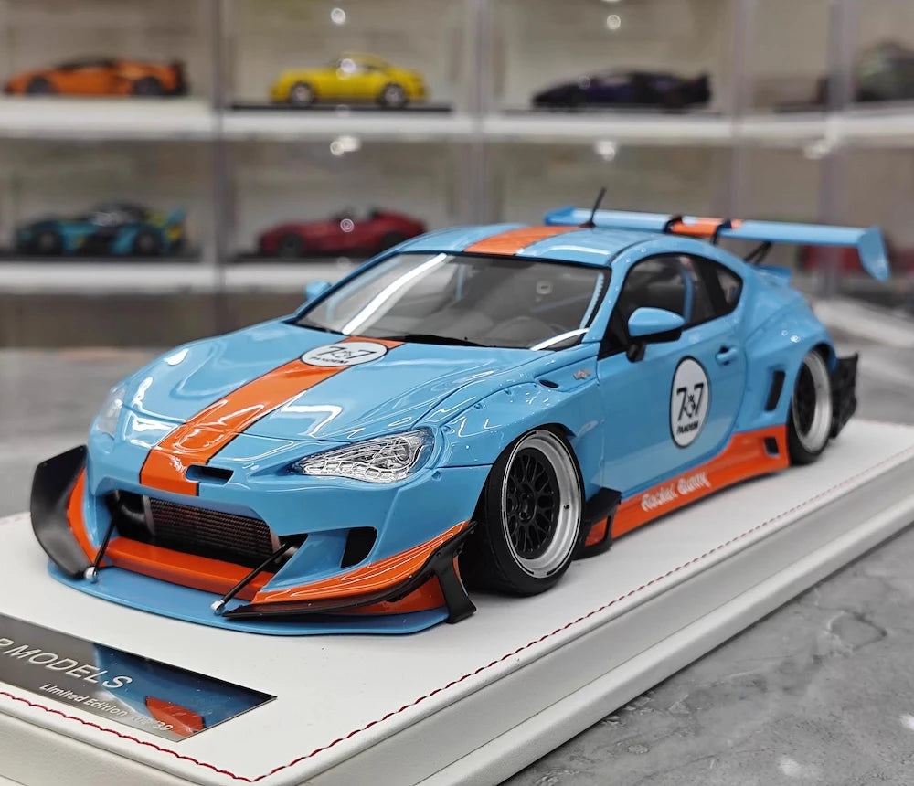 [Engup] 1:18 Toyota 2012 86 Pandem Gulf Model Car Resin