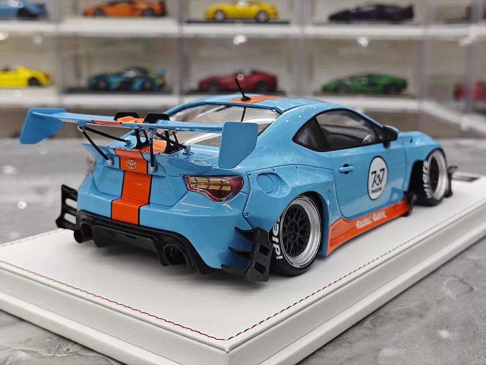 [Engup] 1:18 Toyota 2012 86 Pandem Gulf Model Car Resin