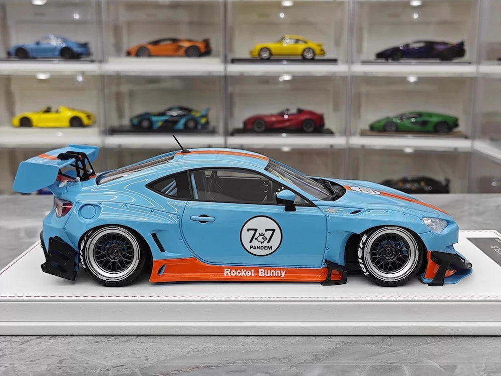 [Engup] 1:18 Toyota 2012 86 Pandem Gulf Model Car Resin