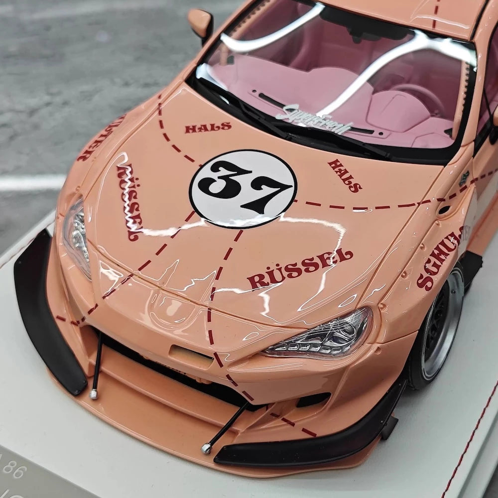 [Engup] 1:18 Toyota 2012 86 Pandem Pink Pig Model Car Resin