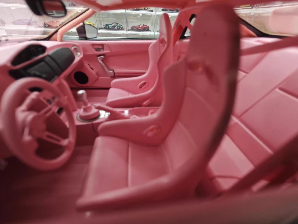 [Engup] 1:18 Toyota 2012 86 Pandem Pink Pig Model Car Resin