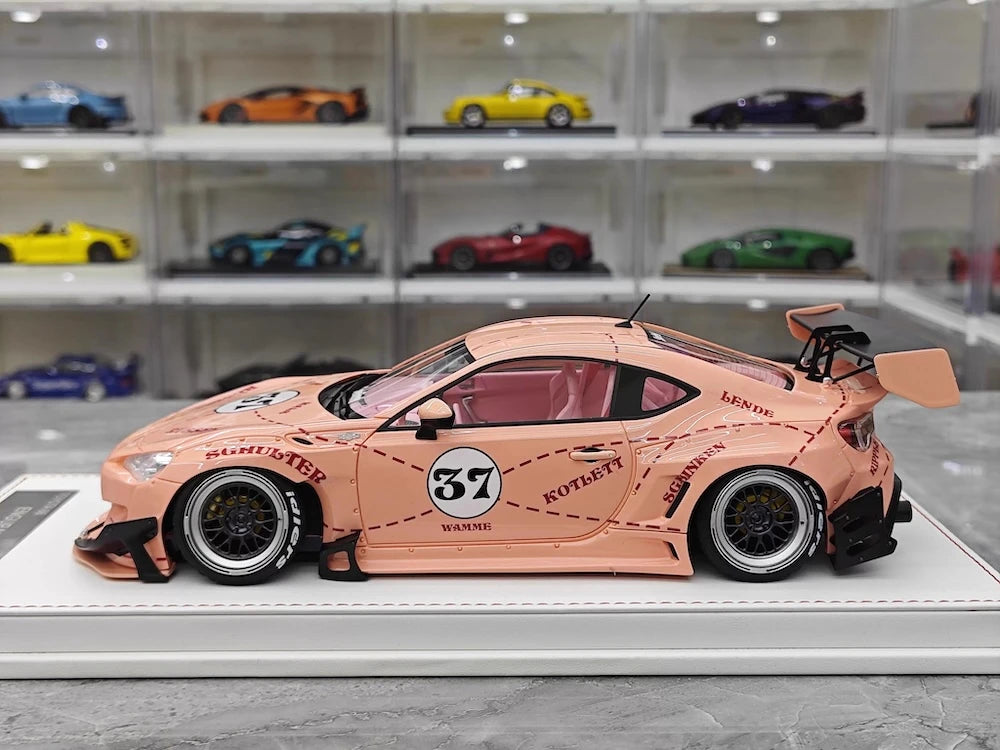 [Engup] 1:18 Toyota 2012 86 Pandem Pink Pig Model Car Resin