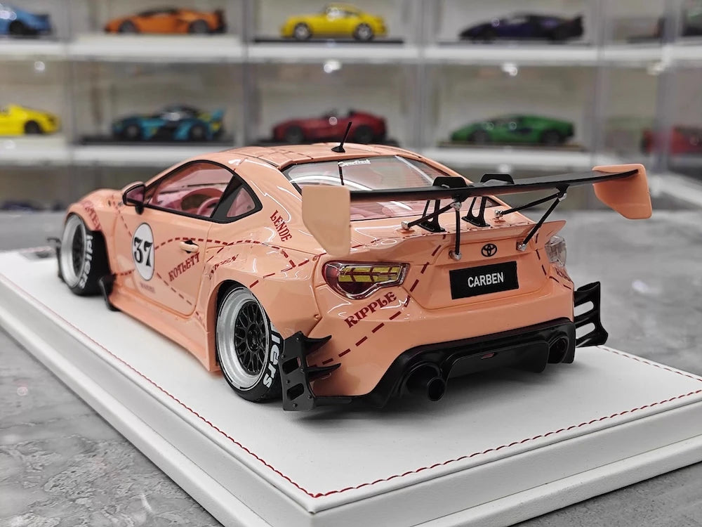 [Engup] 1:18 Toyota 2012 86 Pandem Pink Pig Model Car Resin