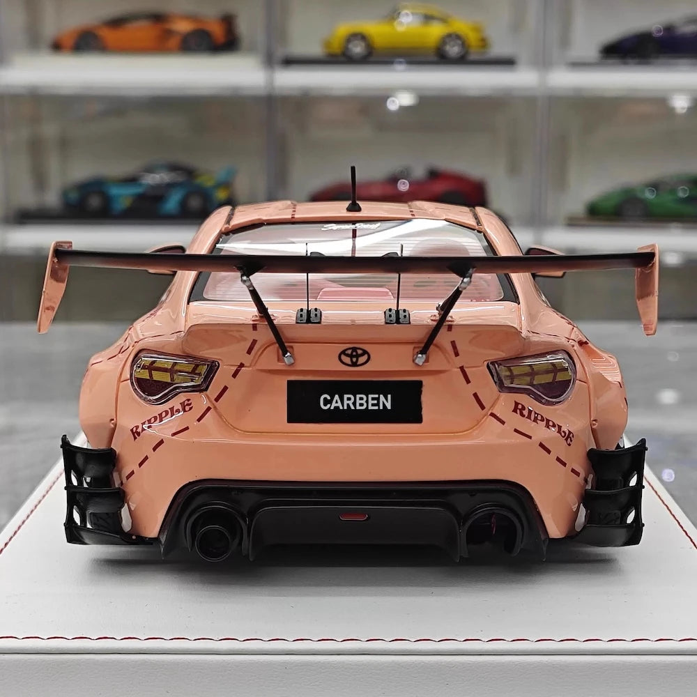 [Engup] 1:18 Toyota 2012 86 Pandem rosa Pig modellino di auto resina