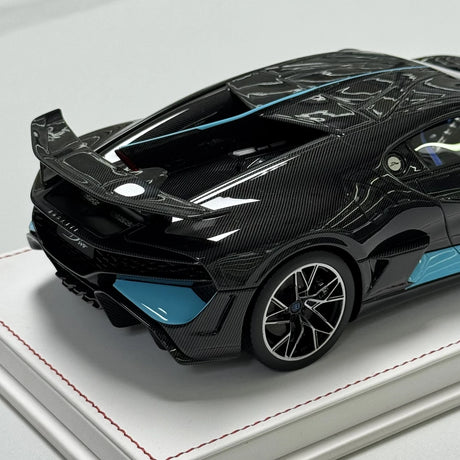 F.C 모델 Bugatti 2019 디보 블랙 1:18 – 수집용 레진 모델 레진