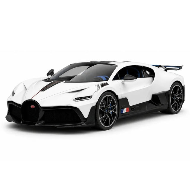 F.C Model Bugatti 2019 Divo White 1:18 – Keräilyhartsimalli