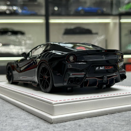 F.C Model Ferrari 2015 F12tdf Black 1:18 – Resina modello in resina collezionabile