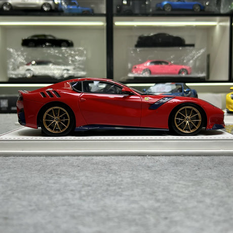 F.C Model Ferrari 2015 F12tdf Striscia Rossa, Blu Bianca 1:18 – Resina Modello in Resina da collezione