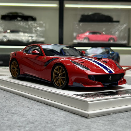 F.C Model Ferrari 2015 F12tdf Striscia Rossa, Blu Bianca 1:18 – Resina Modello in Resina da collezione