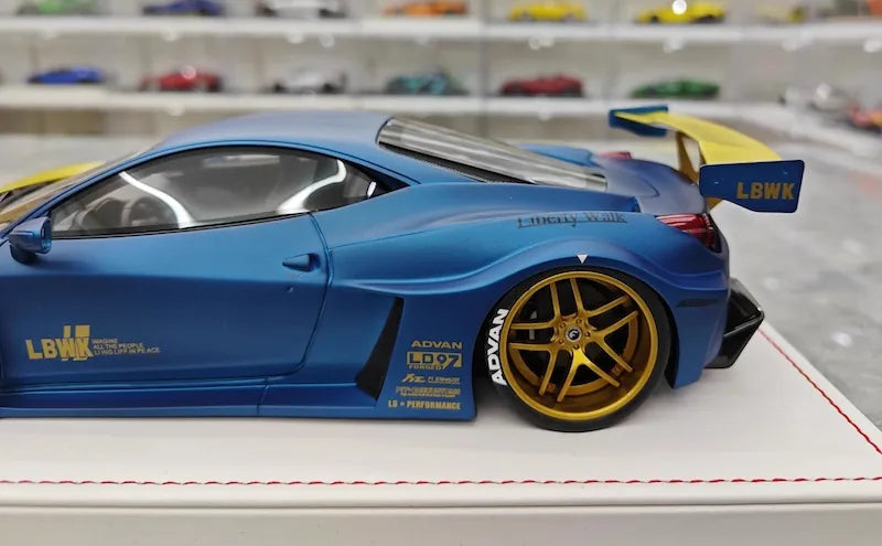 1:18 Ferrari 2009 458 Italia LBWK Silhouette GT Die Cast Model Car