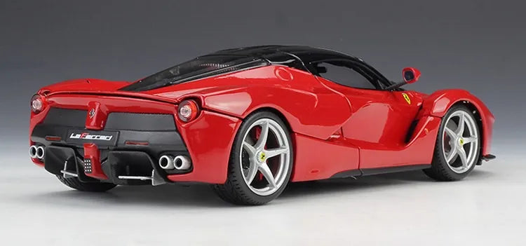 1:18 Ferrari 2013 LaFerrari Die Cast Model Car