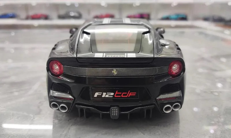 1:18 Ferrari 2015 F12 TDF Tour de France Black Die Cast Model Car