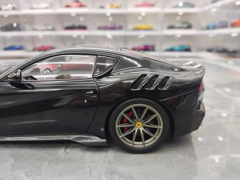 1:18 Ferrari 2015 F12 TDF Tour de France Black Die Cast Model Car