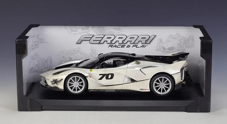 1:18 Ferrari 2017 FXX K EVO Die Cast Model Car
