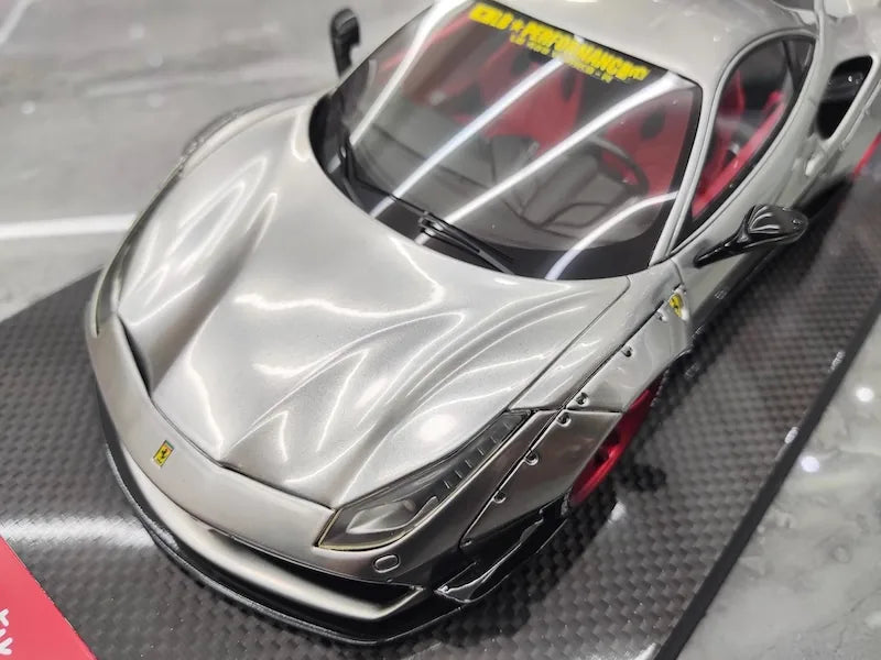 1:18 Ferrari 2018 488 LBWK Die Cast Model Car