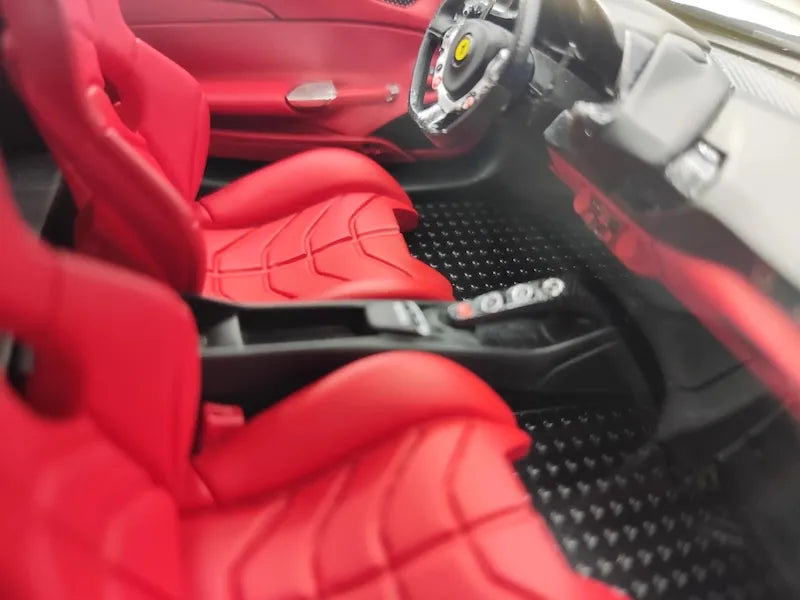 1:18 Ferrari 2018 488 LBWK Die Cast Model Car