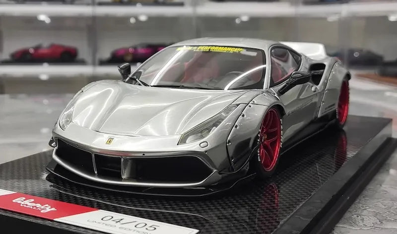 1:18 Ferrari 2018 488 LBWK Die Cast Model Car