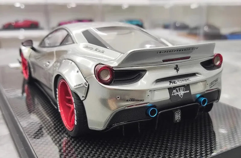 1:18 Ferrari 2018 488 LBWK Die Cast Model Car