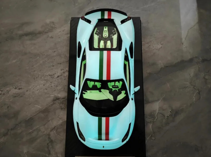 1:18 Ferrari 2018 488 Pista Luminous Die Cast Model Car