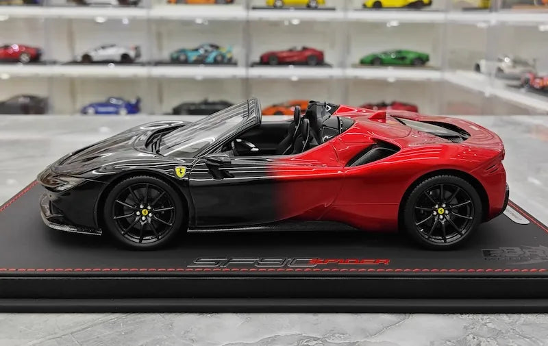 1:18 Ferrari 2020 SF90 Spider Die Cast Model Car