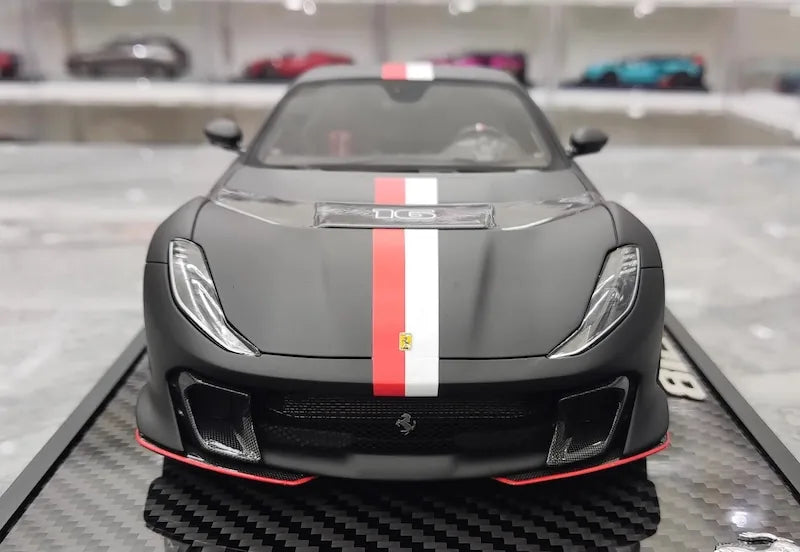 1:18 Ferrari 2021 812 Competizione Die Cast Model Car